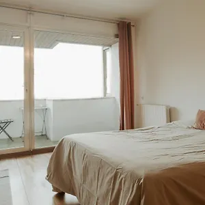 Lovely In Shared Gracia Neighborhood Apartamento